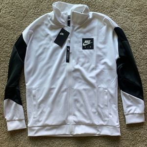 Nike Air Jacket For Men Size Large - Brand new